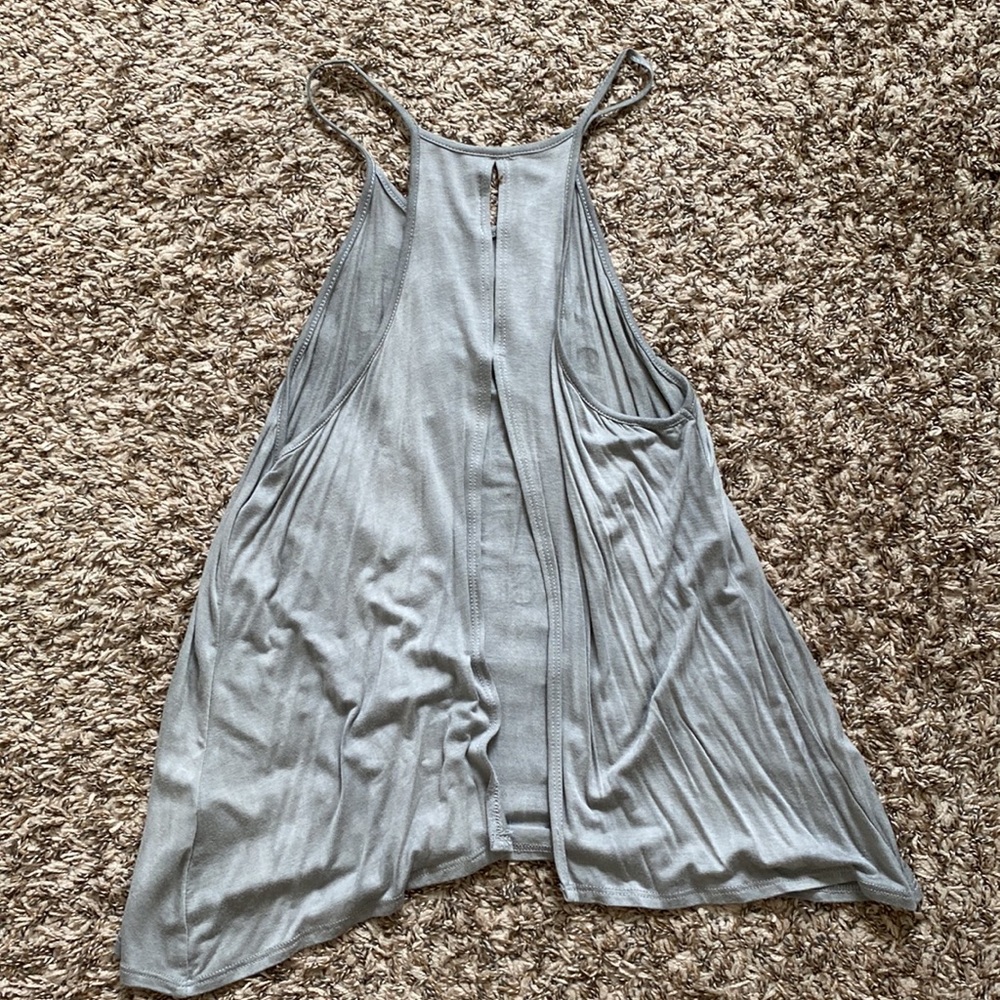NWT Tank - Picture 2 of 2